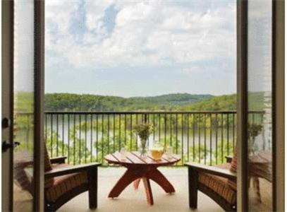 The Cliffs At Long Creek Hotel Ridgedale Exterior photo